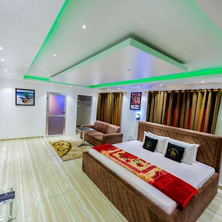 Nap Apartment Hotel Dansoman Luaran gambar