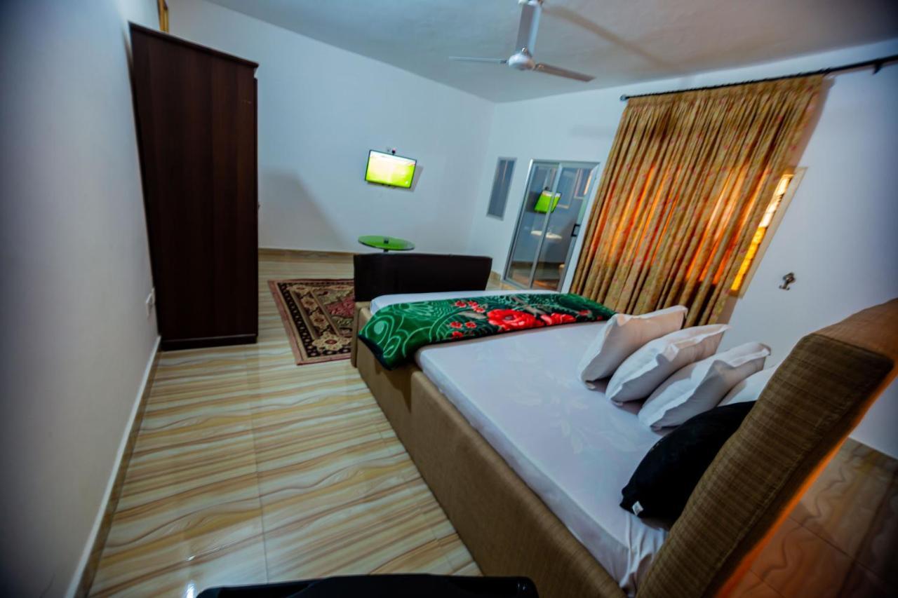 Nap Apartment Hotel Dansoman Luaran gambar