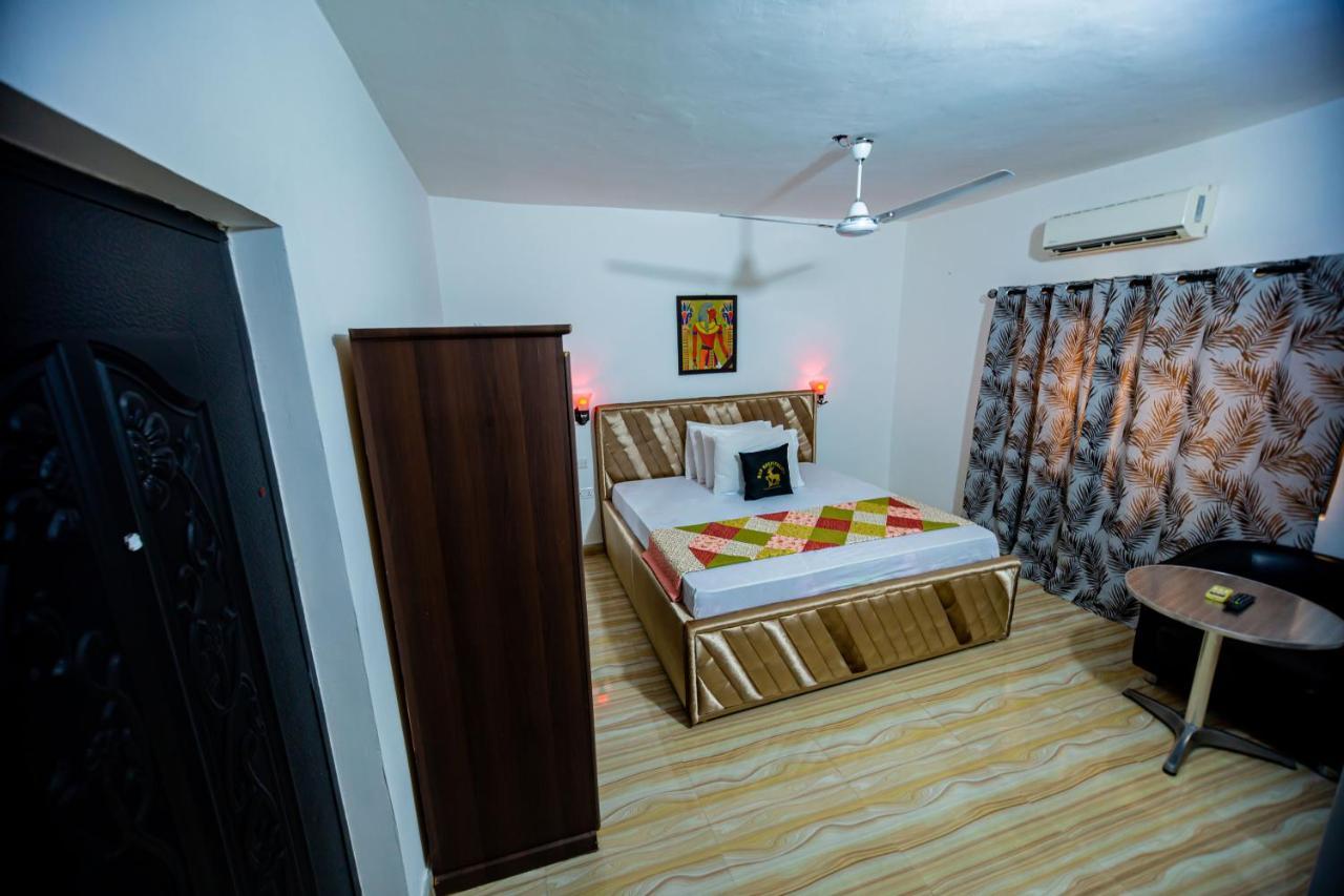 Nap Apartment Hotel Dansoman Luaran gambar