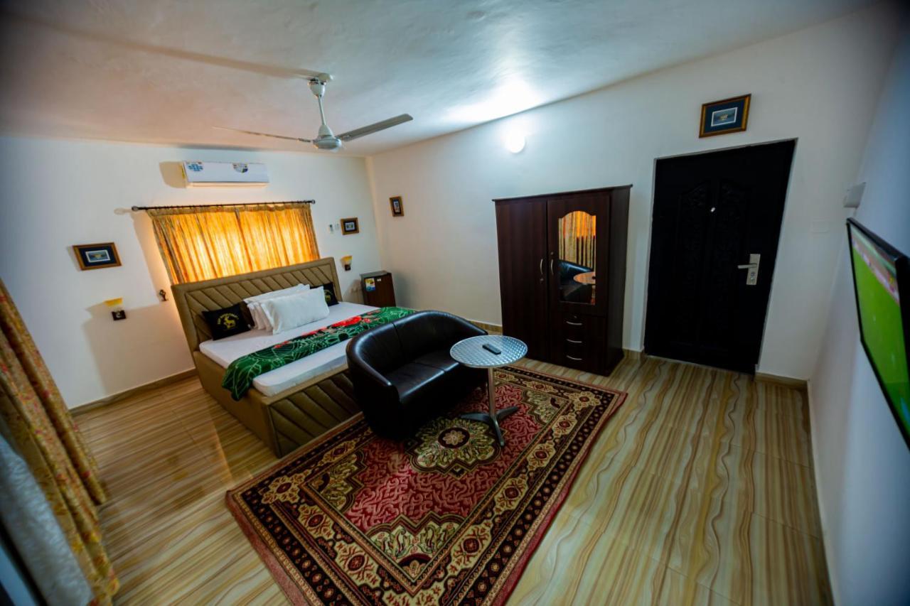 Nap Apartment Hotel Dansoman Luaran gambar
