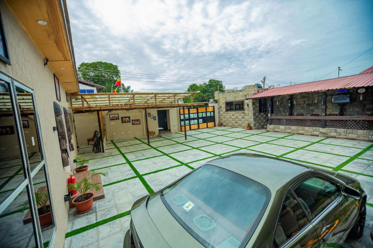 Nap Apartment Hotel Dansoman Luaran gambar